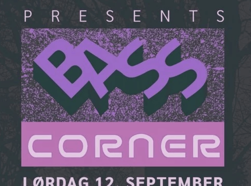 Bass Corner ( CREATURES )